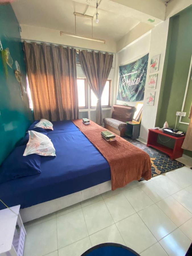 Pesona Backpackers Inn كوتا بْهارو المظهر الخارجي الصورة